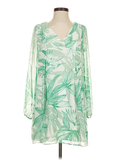 Pre-owned Bcbgeneration Casual Dress In Green