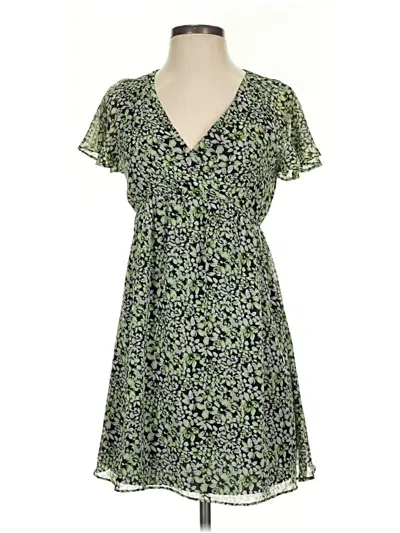 Pre-owned Bcbgeneration Casual Dress In Green