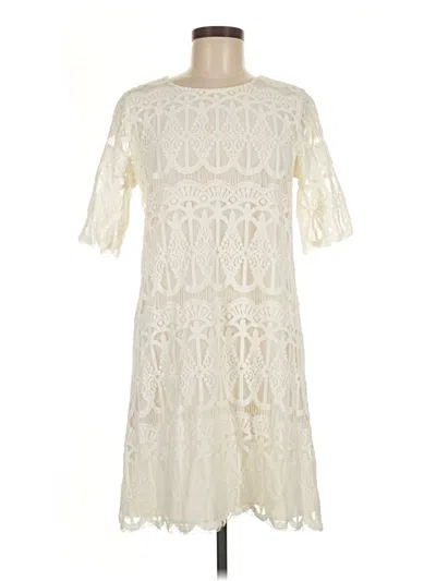 Pre-owned Bcbgeneration Casual Dress In Ivory