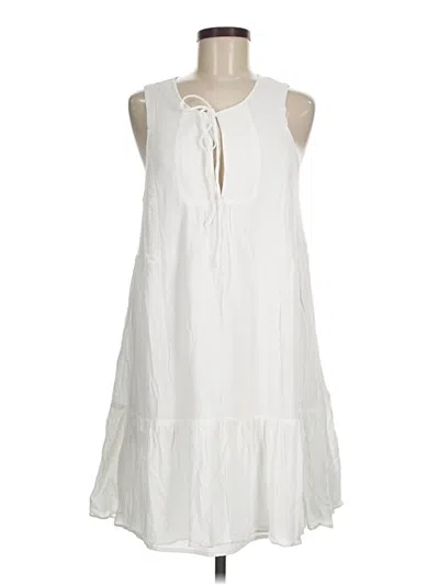 Pre-owned Bcbgeneration Casual Dress In White