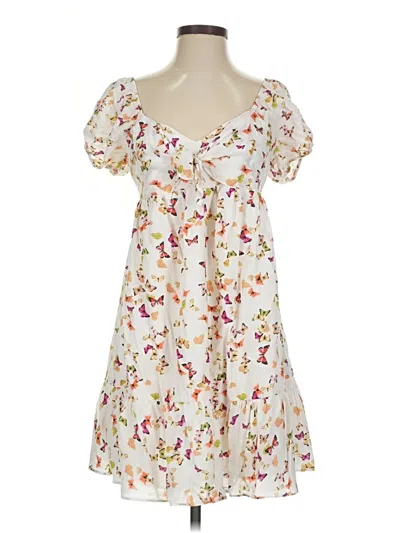 Pre-owned Bcbgeneration Casual Dress In White