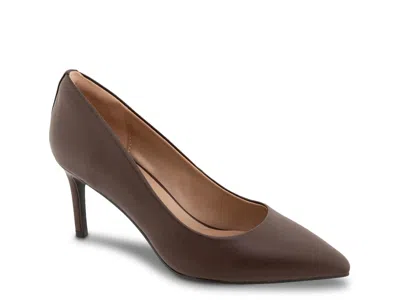 Bcbgeneration Clara Pump In Brown