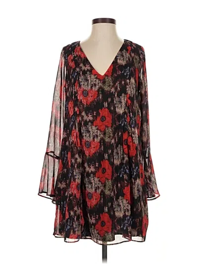 Pre-owned Bcbgeneration Cocktail Dress In Red