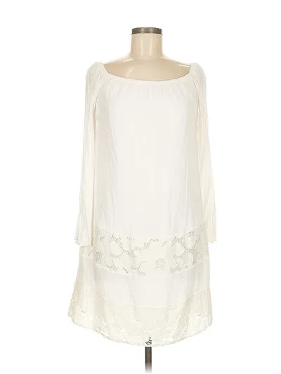 Pre-owned Bcbgeneration Cocktail Dress In White