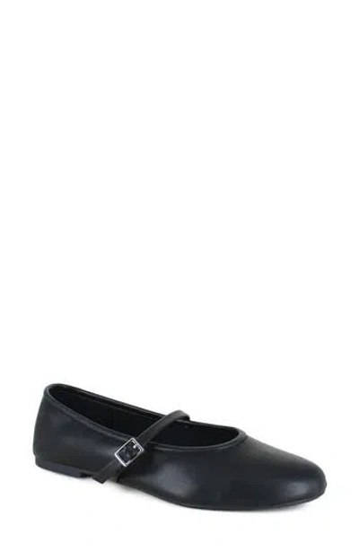 Bcbgeneration Danila Mary Jane Flat In Black