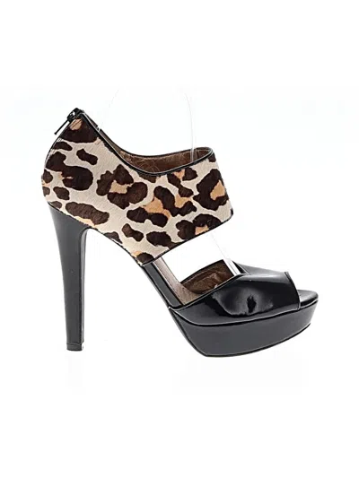 Pre-owned Bcbgeneration Heels In Black