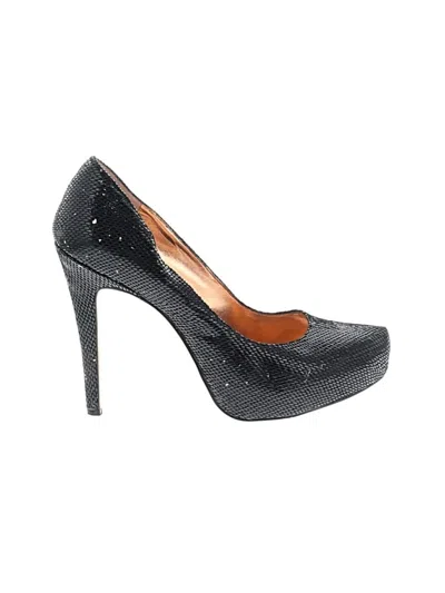 Pre-owned Bcbgeneration Heels In Black
