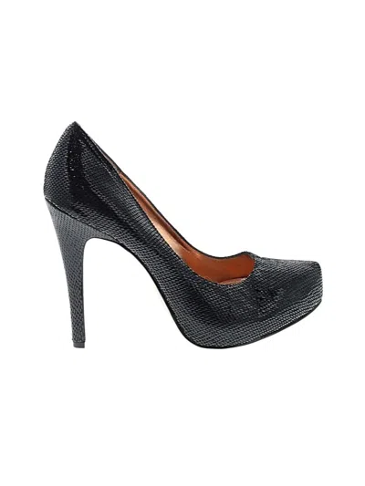 Pre-owned Bcbgeneration Heels In Black