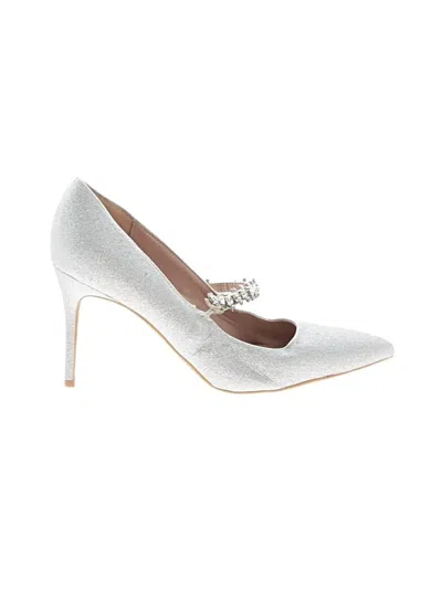 Pre-owned Bcbgeneration Heels In Silver