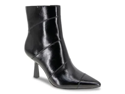 Bcbgeneration Ivy Bootie In Black