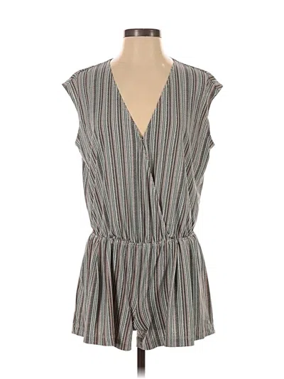 Pre-owned Bcbgeneration Romper In Gray