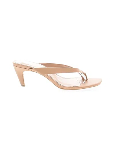 Pre-owned Bcbgeneration Sandals In Tan