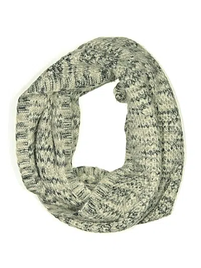 Pre-owned Bcbgeneration Scarf In Gray