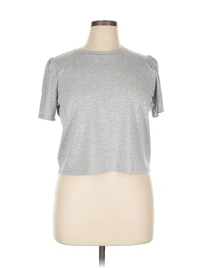 Pre-owned Bcbgeneration Short Sleeve T-shirt In Silver