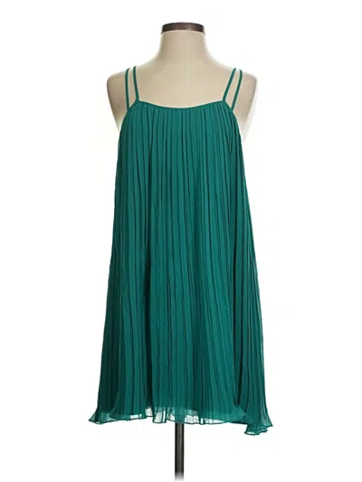 Pre-owned Bcbgeneration Sleeveless Top Green Halter Neckline Tops