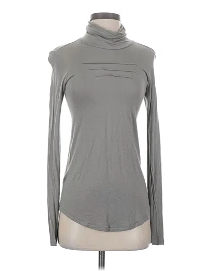 Pre-owned Bcbgeneration Turtleneck Sweater In Gray