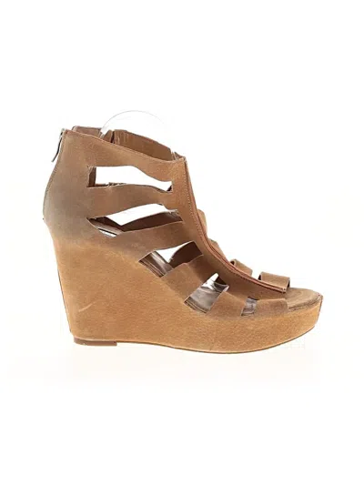 Pre-owned Bcbgeneration Wedges In Tan