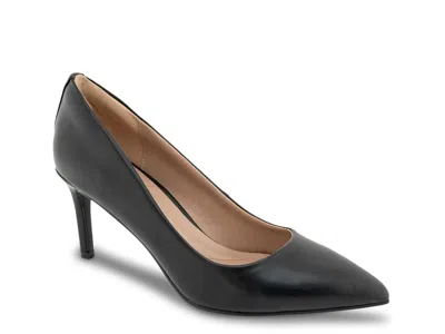 Bcbgeneration Wide Width Clara C Pump In Black