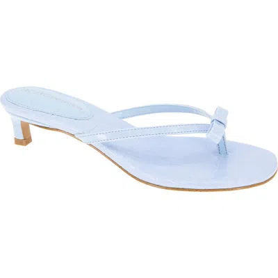 Bcbgeneration Zia Slide Sandal In Skyway