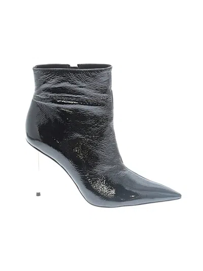 Pre-owned Bcbgmaxazria Ankle Boots In Black