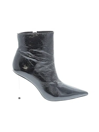 Pre-owned Bcbgmaxazria Ankle Boots In Black