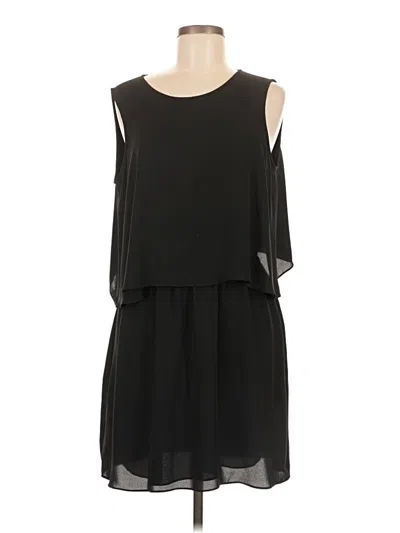 Pre-owned Bcbgmaxazria Casual Dress In Black