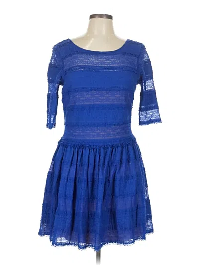 Pre-owned Bcbgmaxazria Casual Dress In Blue