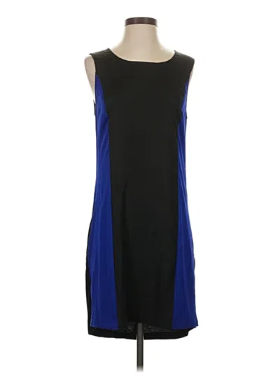Pre-owned Bcbgmaxazria Casual Dress In Blue