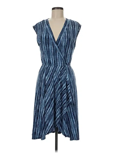 Pre-owned Bcbgmaxazria Casual Dress In Blue