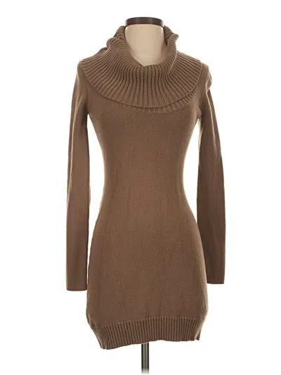 Pre-owned Bcbgmaxazria Casual Dress In Brown