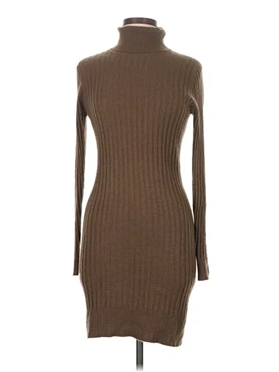 Pre-owned Bcbgmaxazria Casual Dress In Brown