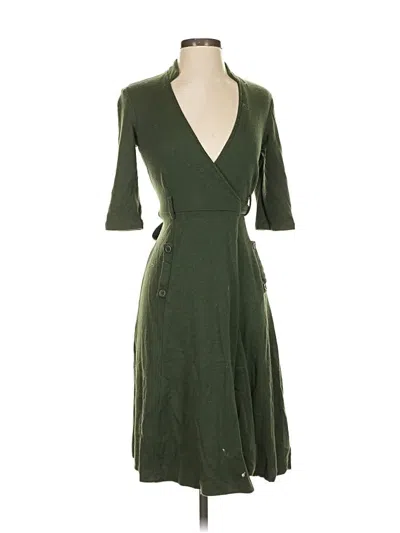 Pre-owned Bcbgmaxazria Casual Dress In Green