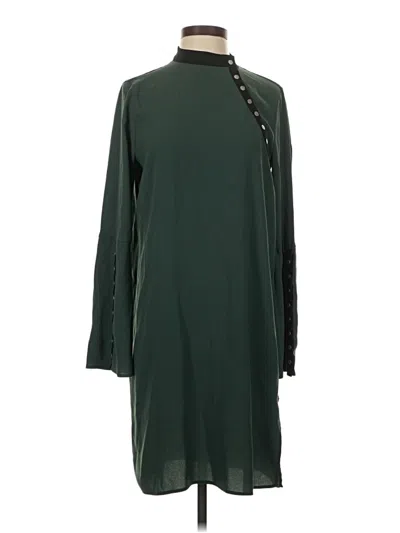 Pre-owned Bcbgmaxazria Casual Dress In Green
