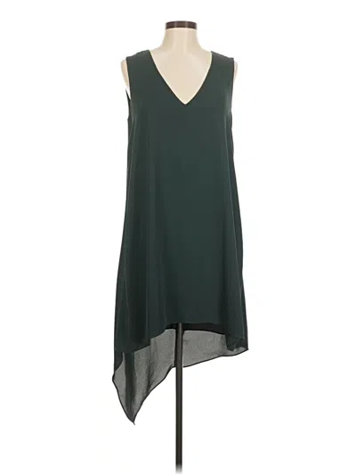 Pre-owned Bcbgmaxazria Casual Dress In Green