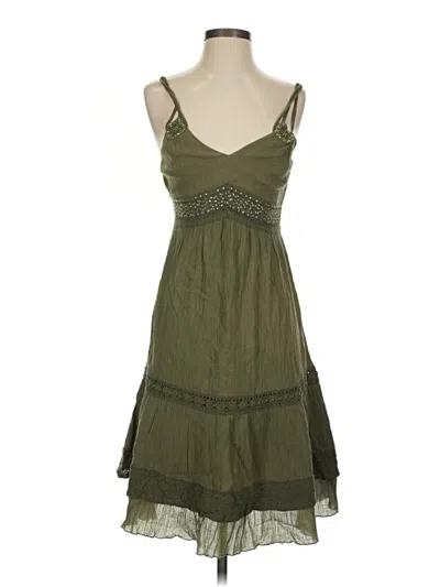 Pre-owned Bcbgmaxazria Casual Dress In Green