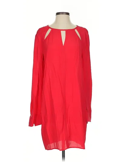 Pre-owned Bcbgmaxazria Casual Dress In Red