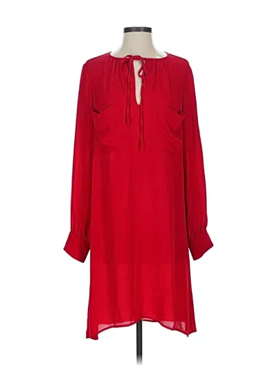 Pre-owned Bcbgmaxazria Casual Dress In Red