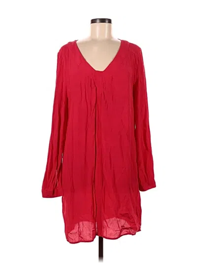 Pre-owned Bcbgmaxazria Casual Dress In Red