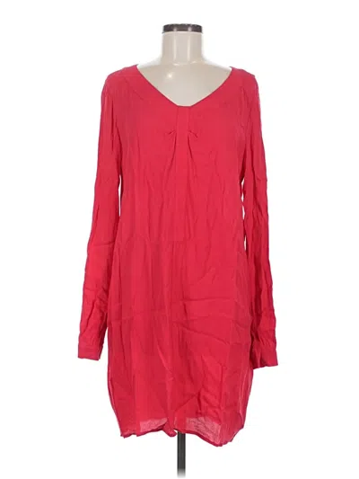 Pre-owned Bcbgmaxazria Casual Dress In Red