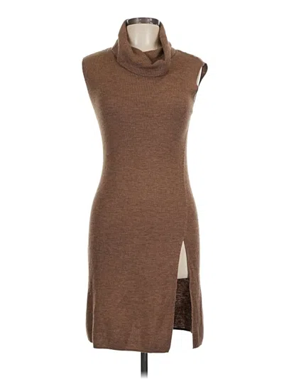 Pre-owned Bcbgmaxazria Casual Dress In Tan