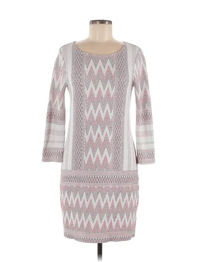 Pre-owned Bcbgmaxazria Casual Dress In White