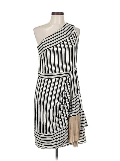 Pre-owned Bcbgmaxazria Casual Dress In White