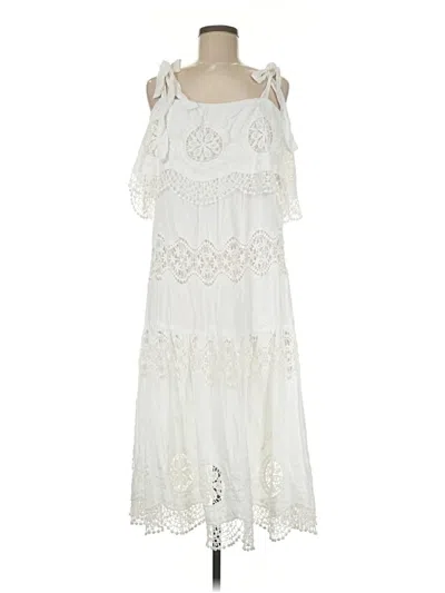 Pre-owned Bcbgmaxazria Casual Dress In White