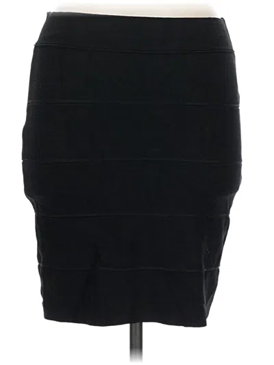 Pre-owned Bcbgmaxazria Casual Skirt In Black