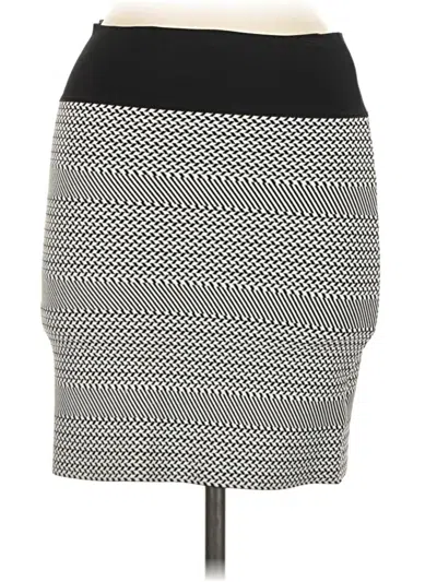 Pre-owned Bcbgmaxazria Casual Skirt In Gray