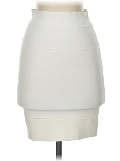 Pre-owned Bcbgmaxazria Casual Skirt In White