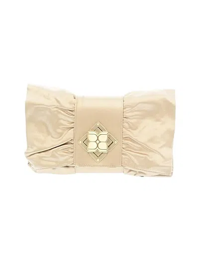 Pre-owned Bcbgmaxazria Clutch In Ivory