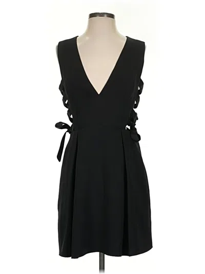 Pre-owned Bcbgmaxazria Cocktail Dress In Black