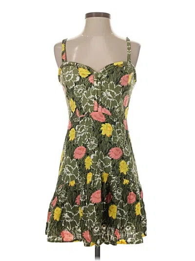 Pre-owned Bcbgmaxazria Cocktail Dress In Green