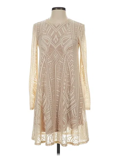 Pre-owned Bcbgmaxazria Cocktail Dress In Ivory